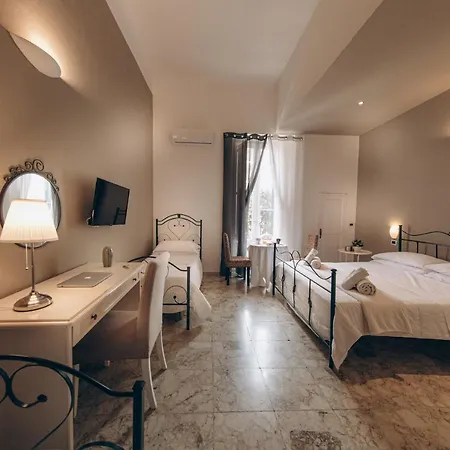 Bed And Breakfast Nonna Maria Tarente Buitenkant foto
